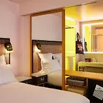 Mama Shelter West Hotel Paris