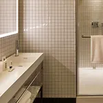 Mama Shelter West Hotel 3*