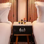 Mama Shelter West Hotel Paris