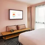 Hotel Mama Shelter West Paris