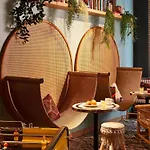 Mama Shelter West Hotel Paris