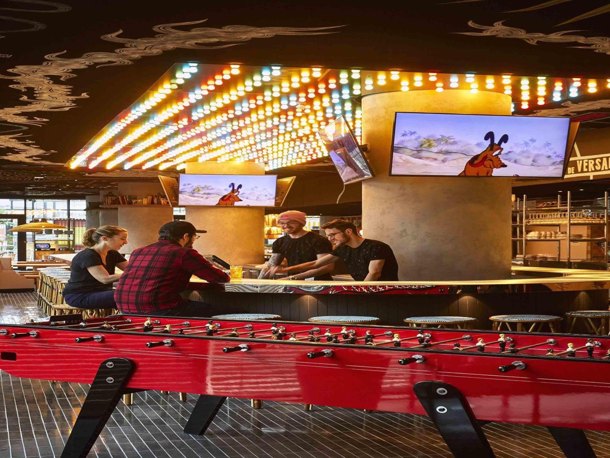 Mama Shelter West Hotel Parigi