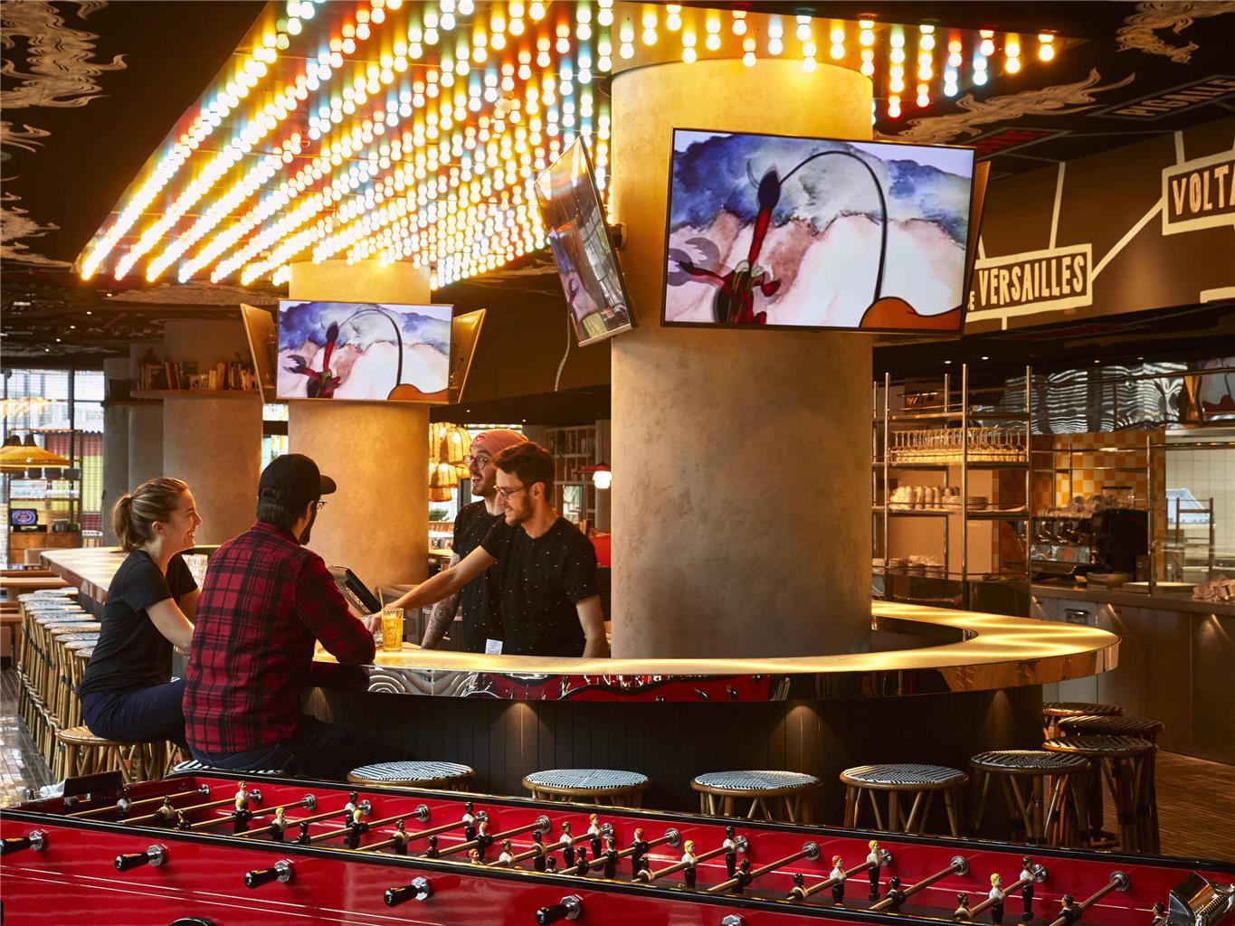 Hotel Mama Shelter West 3*