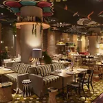 Mama Shelter Paris West