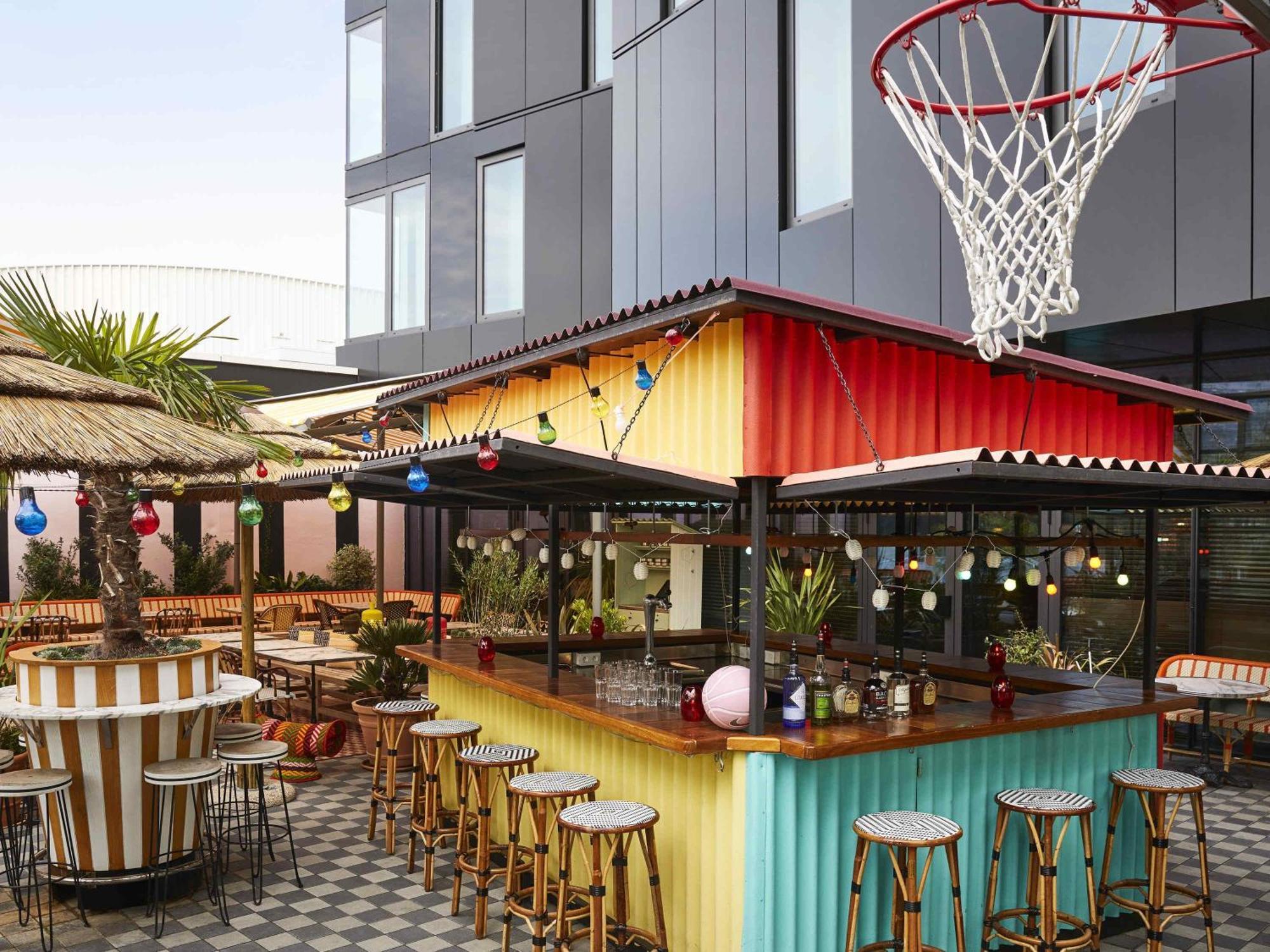 Hotel Mama Shelter West 3*